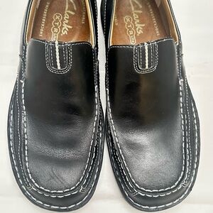 Clarks Black Leather Slip-On Loafers with Contrast Stitching